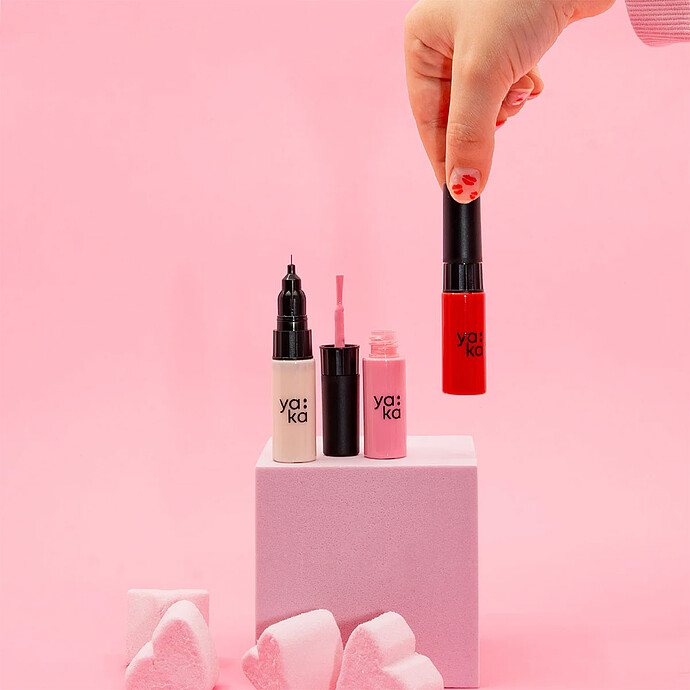 Vernis à Ongles 2-en-1 Nail Art - Lait Fraise YAKA