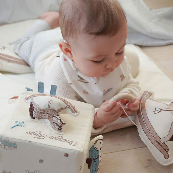 Avis Mobile Musical - Vintage Toys