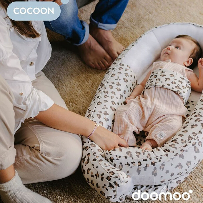 Réducteur Dommoo Cocoon - Leopard Cream Babymoov