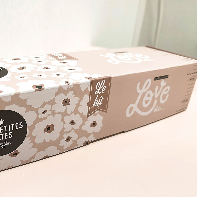 Toise à Dater Fleurs - 140 cm Les Petites Dates